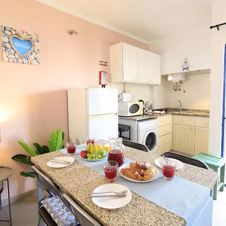 Da Rocha Balcony By Homing Apartament *