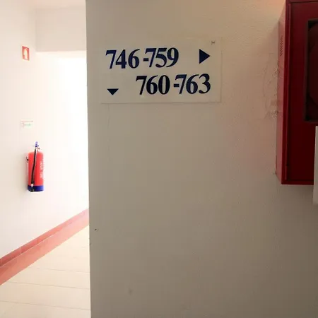 Daire Da Balcony By Homing